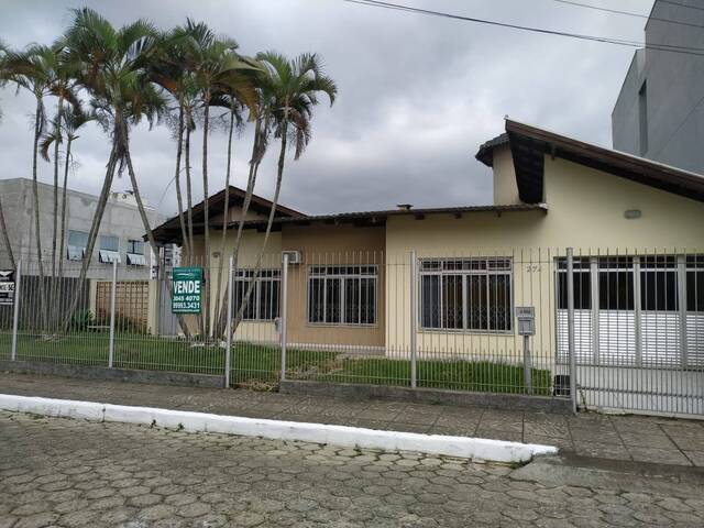 #410 - Casa para Venda em Itajaí - SC - 1